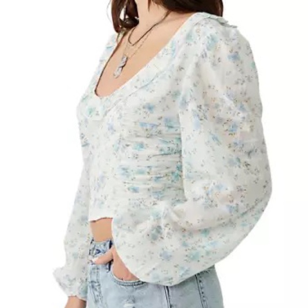 Free People Top!